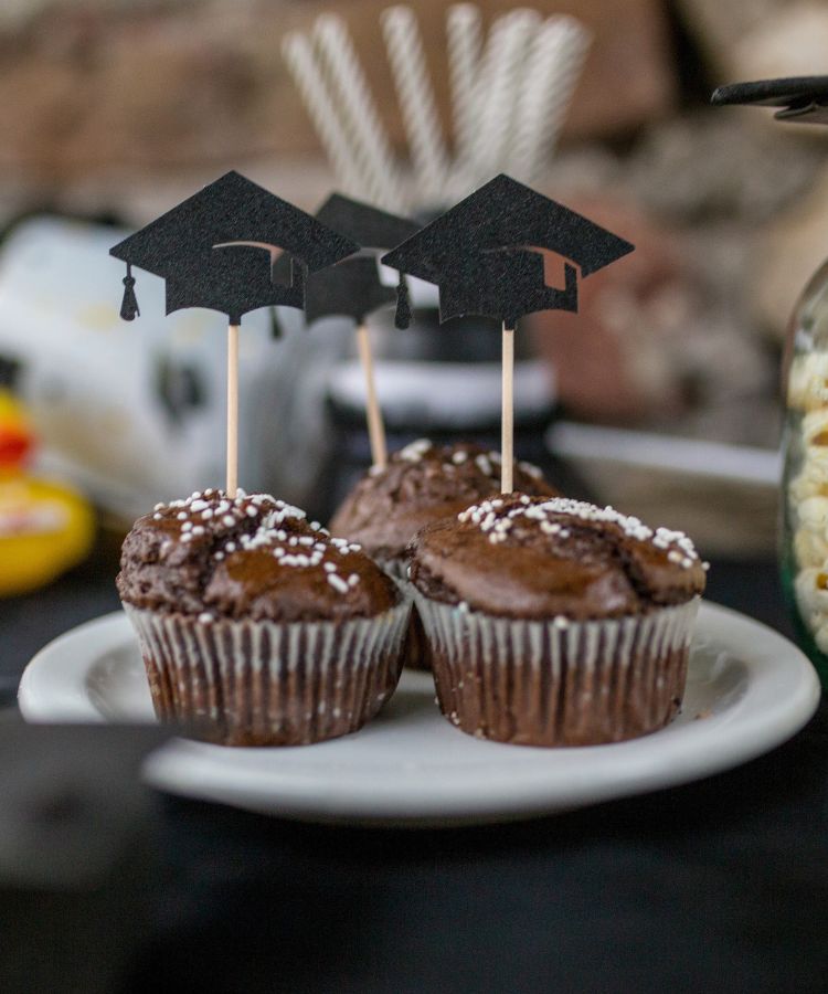 Chocolate Cupcakes With Grad Cap Pick Toppers