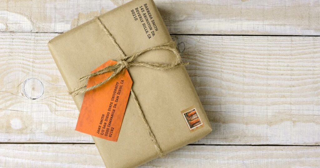Best Thanksgiving Care Package Ideas for College Students